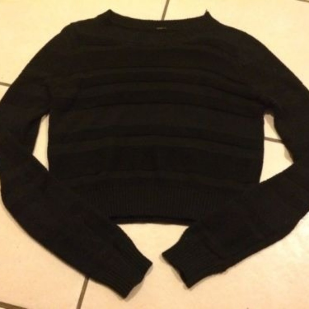POOF Black SWEATER TOP JUNIORS L